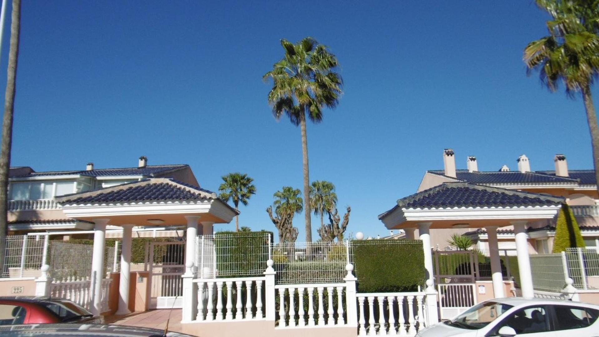 Gran Alicante Bungalow In Beach Resort Puerto Marino Екстер'єр фото